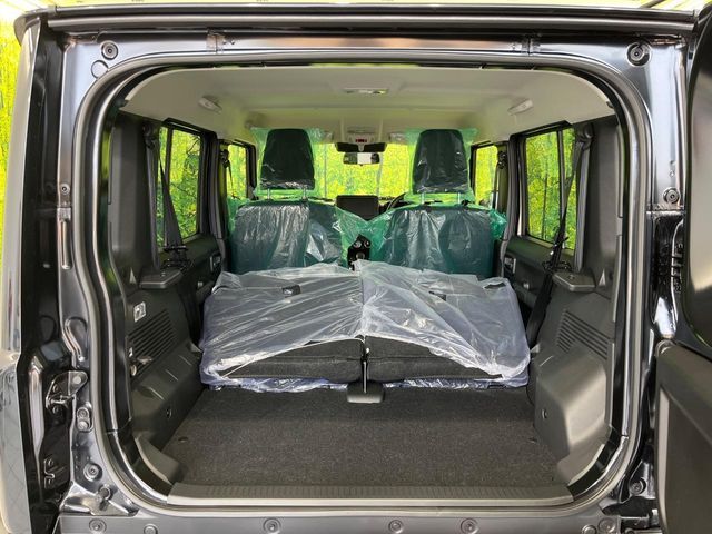 SUZUKI JIMNY NOMADE 2026 Image 31