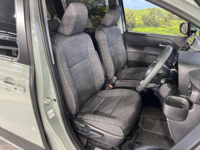 TOYOTA SIENTA HYBRID 2026 Image 31