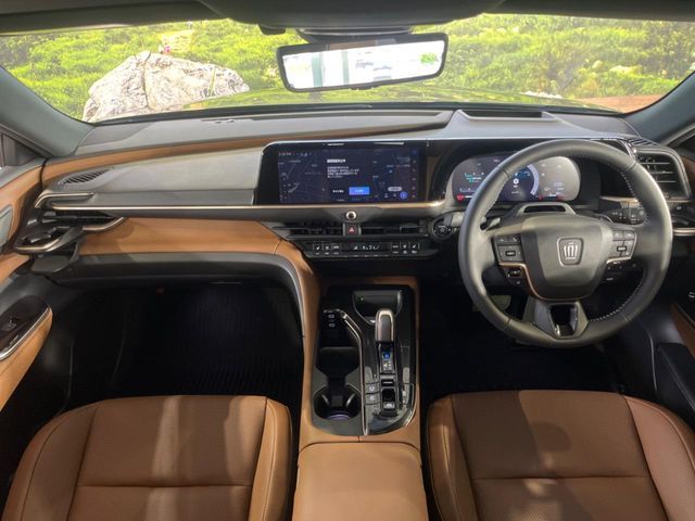 TOYOTA CROWN ESTATE 4WD 2025 Image 31