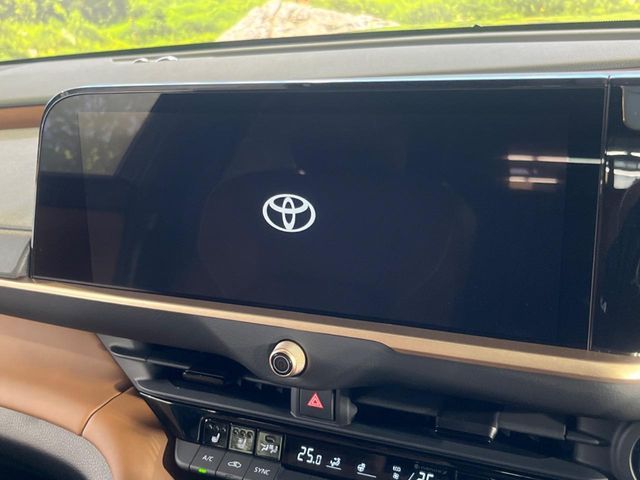 TOYOTA CROWN ESTATE 4WD 2025 Image 31