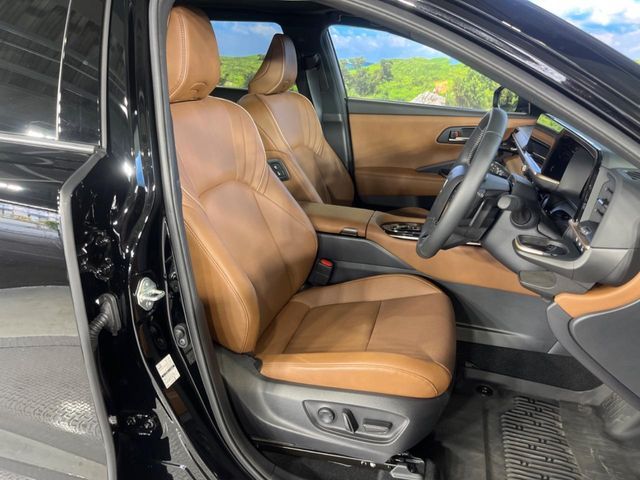 TOYOTA CROWN ESTATE 4WD 2025 Image 31