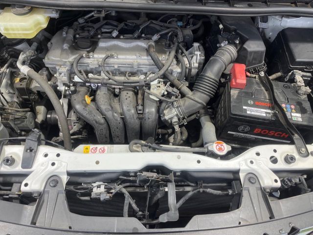 TOYOTA ESQUIRE 2017 Image 31