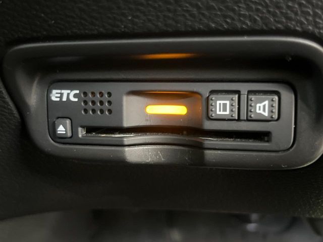 HONDA VEZEL HYBRID 2017 Image 31