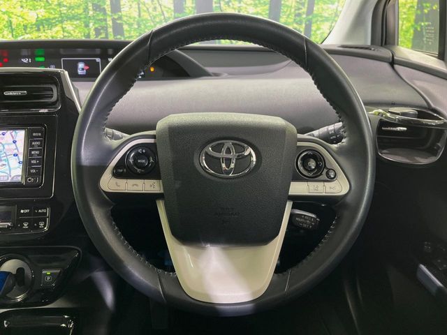 TOYOTA PRIUS 2018 Image 31