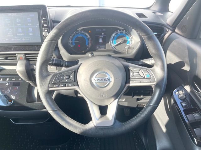 NISSAN ROOX 2022 Image 31