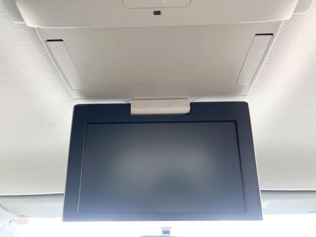 TOYOTA VOXY 2016 Image 31