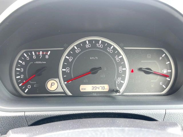 TOYOTA VOXY 2016 Image 31