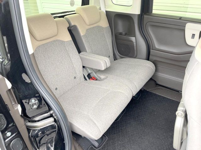 HONDA N BOX 2023 Image 31