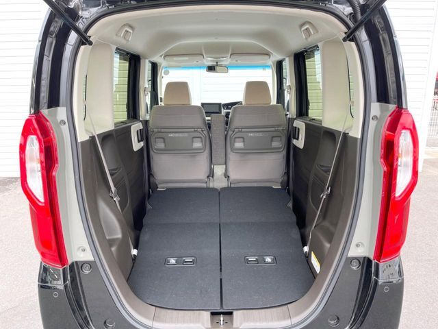 HONDA N BOX 2023 Image 31