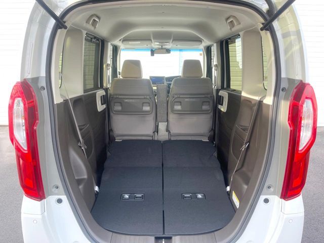 HONDA N BOX 2023 Image 31