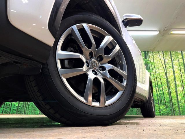 TOYOTA LEXUS NX300H 2014 Image 31