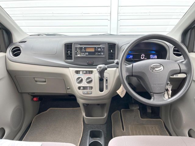 DAIHATSU MIRA E:S 2014 Image 31