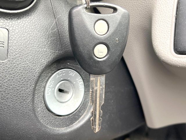 DAIHATSU MIRA E:S 2014 Image 31