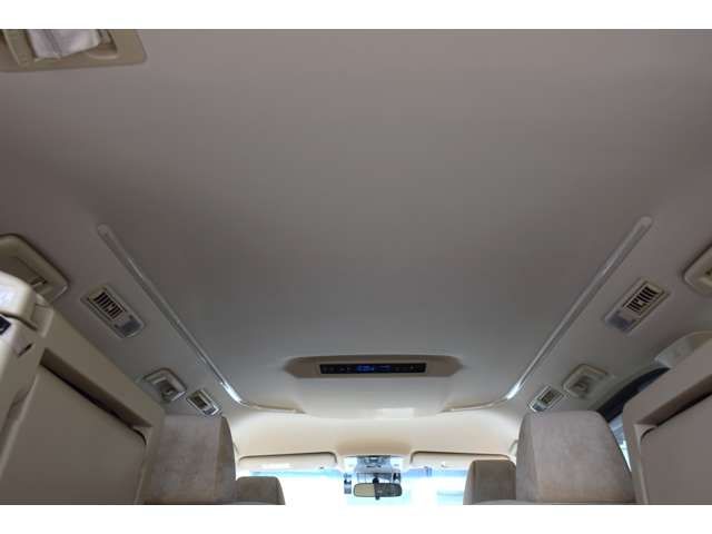 TOYOTA VELLFIRE  HYBRID 4WD 2019 Image 31