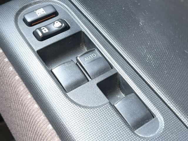 TOYOTA SPADE 2013 Image 31