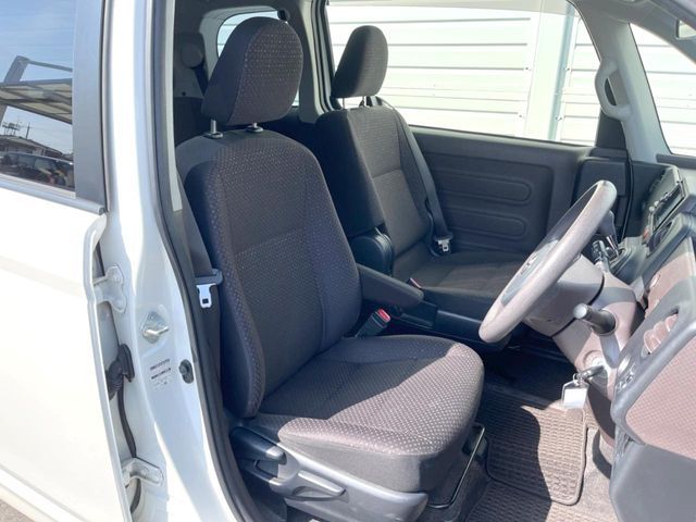 TOYOTA SPADE 2013 Image 31