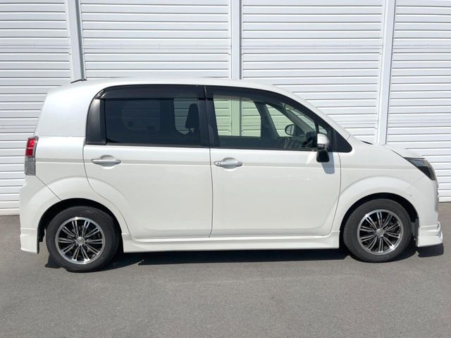 TOYOTA SPADE 2013 Image 31