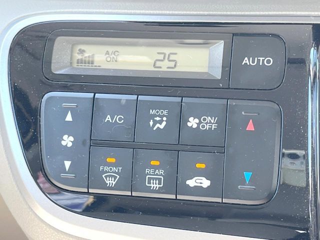 HONDA N BOX 2013 Image 31