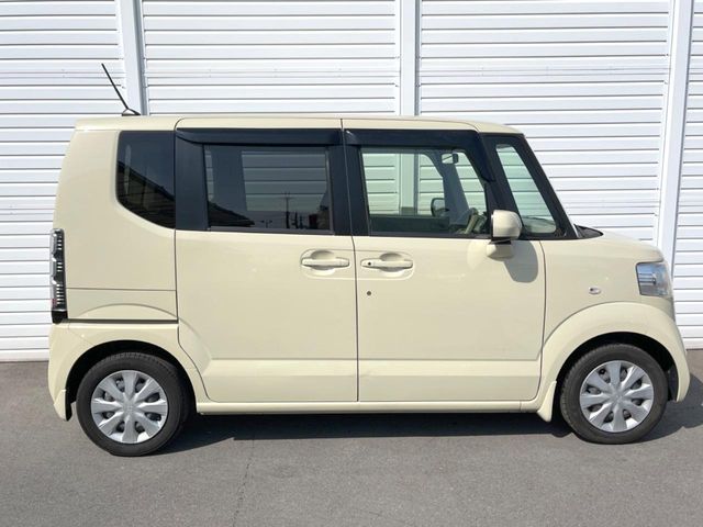 HONDA N BOX 2013 Image 31