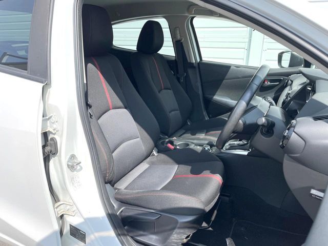 MAZDA DEMIO 2016 Image 31