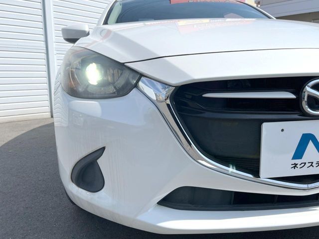 MAZDA DEMIO 2016 Image 31