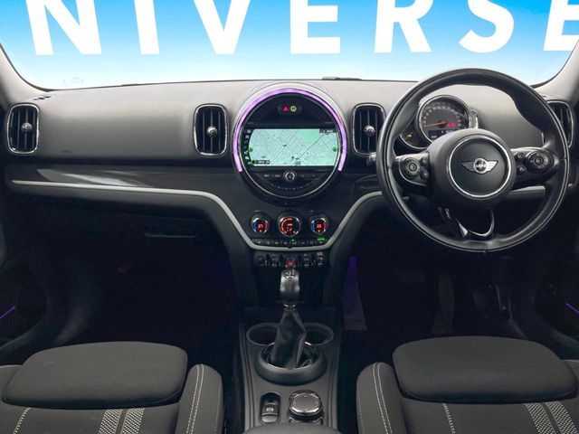 BMW MINI COOPER SD C 2018 Image 31