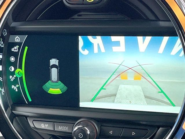 BMW MINI COOPER SD C 2018 Image 31