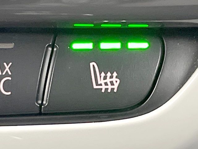 BMW MINI COOPER SD C 2018 Image 31