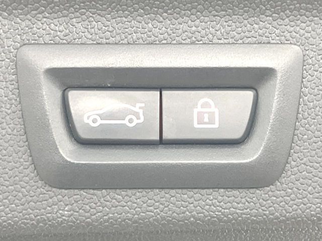 BMW MINI COOPER SD C 2018 Image 31