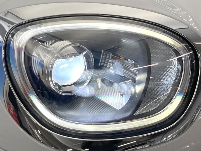 BMW MINI COOPER SD C 2018 Image 31