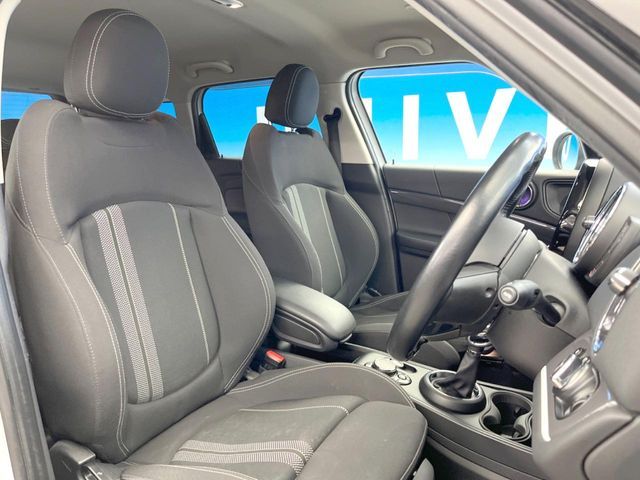 BMW MINI COOPER SD C 2018 Image 31