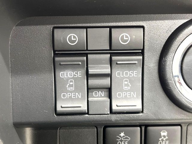 TOYOTA ROOMY 2023 Image 31