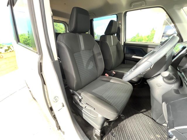 TOYOTA ROOMY 2023 Image 31