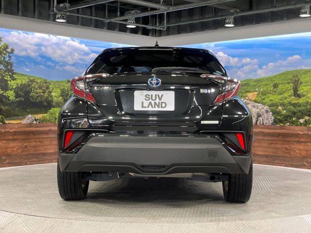 TOYOTA C-HR 2018 Image 31