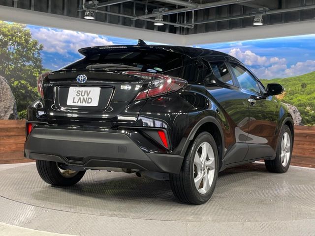 TOYOTA C-HR 2018 Image 31