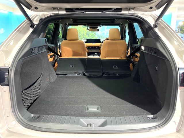 MAZDA CX-60 2023 Image 31