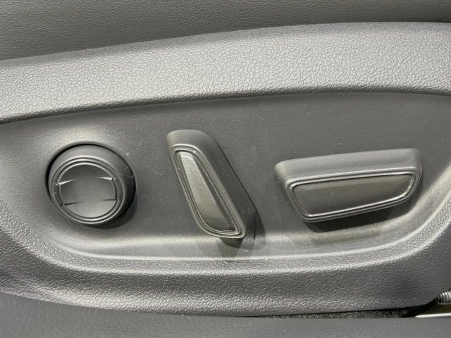 TOYOTA PRIUS 2025 Image 31