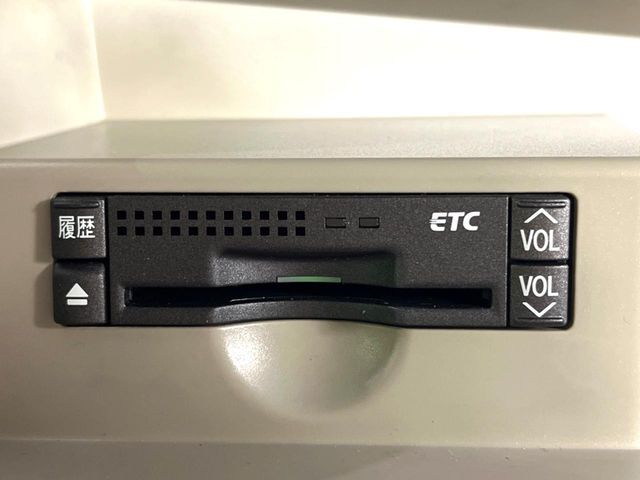 TOYOTA ESTIMA 2007 Image 31