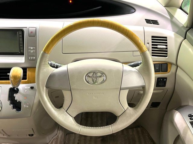 TOYOTA ESTIMA 2007 Image 31