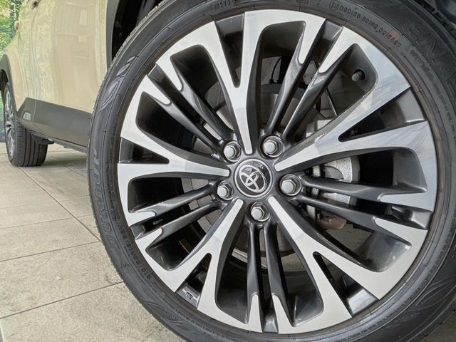 TOYOTA YARIS CROSS HYBRID 2023 Image 31