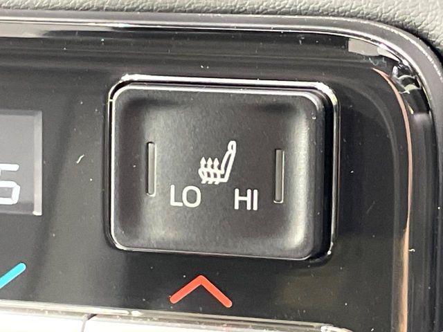 TOYOTA VOXY HYBRID 2024 Image 31