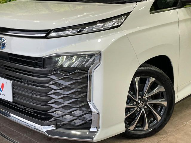 TOYOTA VOXY HYBRID 2024 Image 31