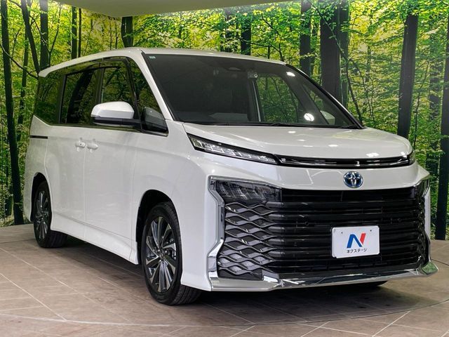 TOYOTA VOXY HYBRID 2024 Image 31