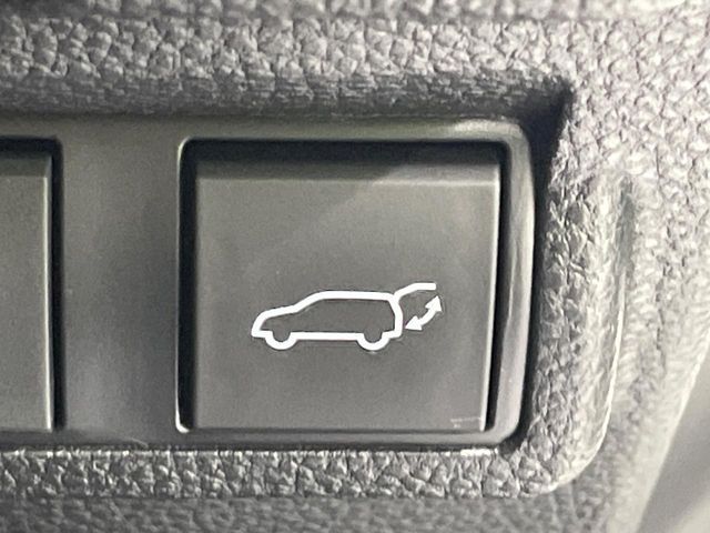 TOYOTA COROLLA CROSS HYBRID 2024 Image 31