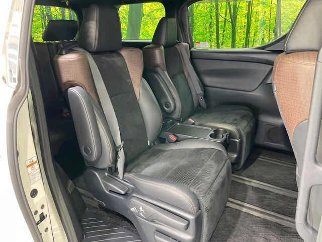 TOYOTA ALPHARD 2016 Image 31