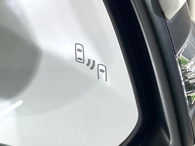 TOYOTA HARRIER 2WD 2020 Image 31