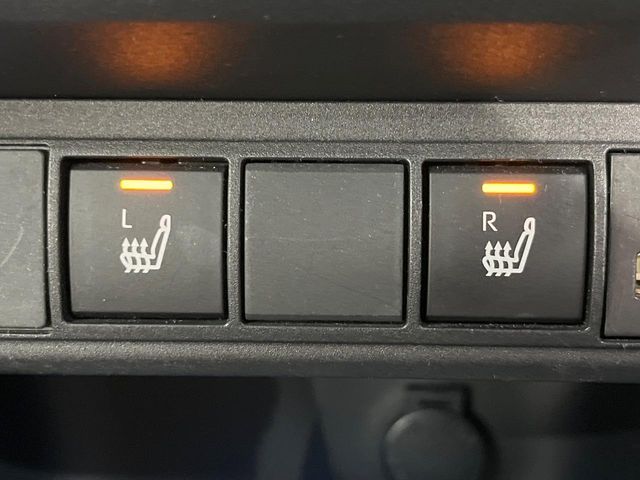 TOYOTA YARIS CROSS HYBRID 2023 Image 31