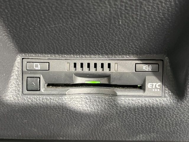 TOYOTA YARIS CROSS HYBRID 2023 Image 31