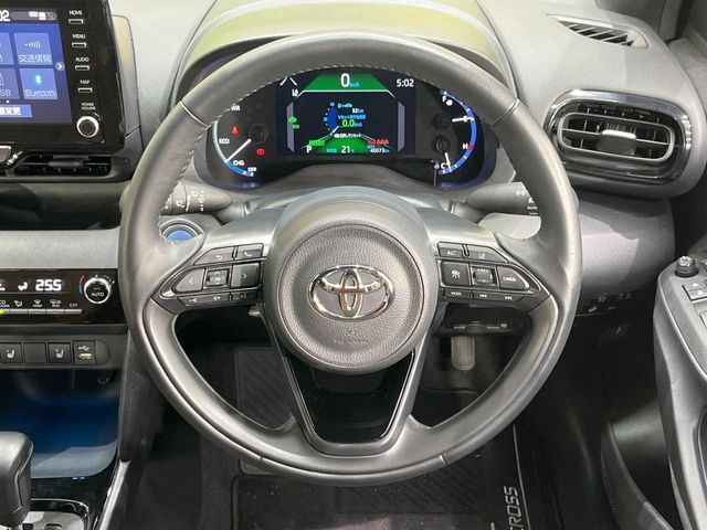 TOYOTA YARIS CROSS HYBRID 2023 Image 31