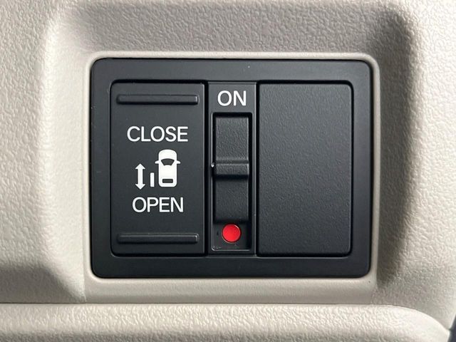 HONDA N BOX 2024 Image 31